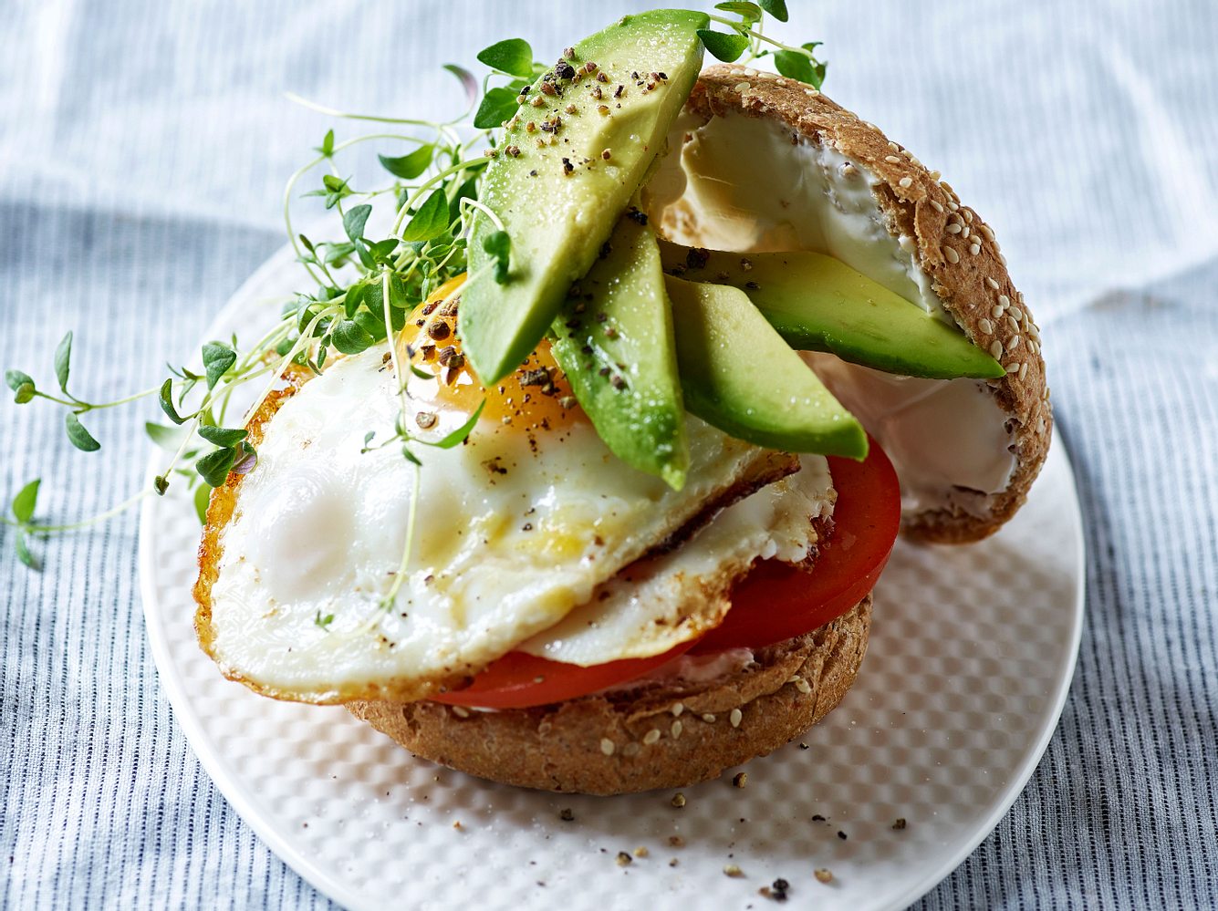 Das Handvoll-Prinzip: Rezept für Frühstücksburger Das Handvoll-Prinzip: Rezept für Frühstücksburger