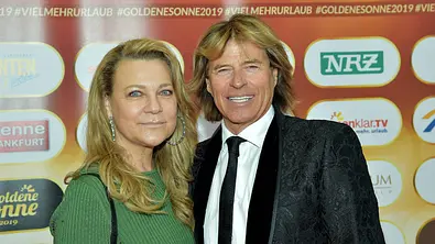 Hansi Hinterseer & Romana: 36 Jahre ein Paar - Das ist ihr Glücksgeheimnis! - Foto: IMAGO / Revierfoto