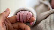 Bloß nicht schwanger werden an Ostern, warnt eine Hebamme. (Themenbild) - Foto: Valeria Blanc/iStock