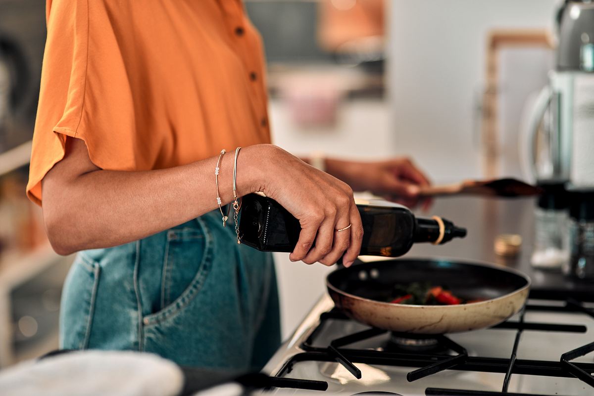 Heimliche Fettfallen: Diese 7 Tricks sparen Kalorien beim Kochen