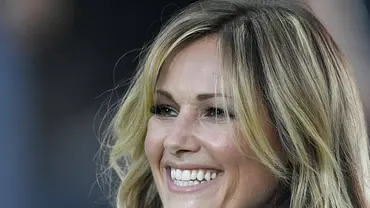 Helene Fischer ist endlich Mutter geworden! Und auf einmal ist alles anders... - Foto: IMAGO / imagebroker Helene Fischer ist endlich Mutter geworden! Und auf einmal ist alles anders... - Foto: IMAGO / imagebroker