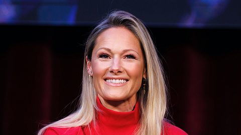 Helene Fischer erweist Thomas Gottschalk die Ehre! - Foto: IMAGO / Panama Pictures