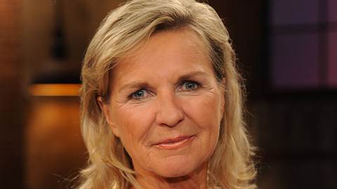 Bestsellerautorin Hera Lind über das Thema häusliche Gewalt und Neuanfänge nach Lebenskrisen... - Foto: IMAGO / Horst Galuschka