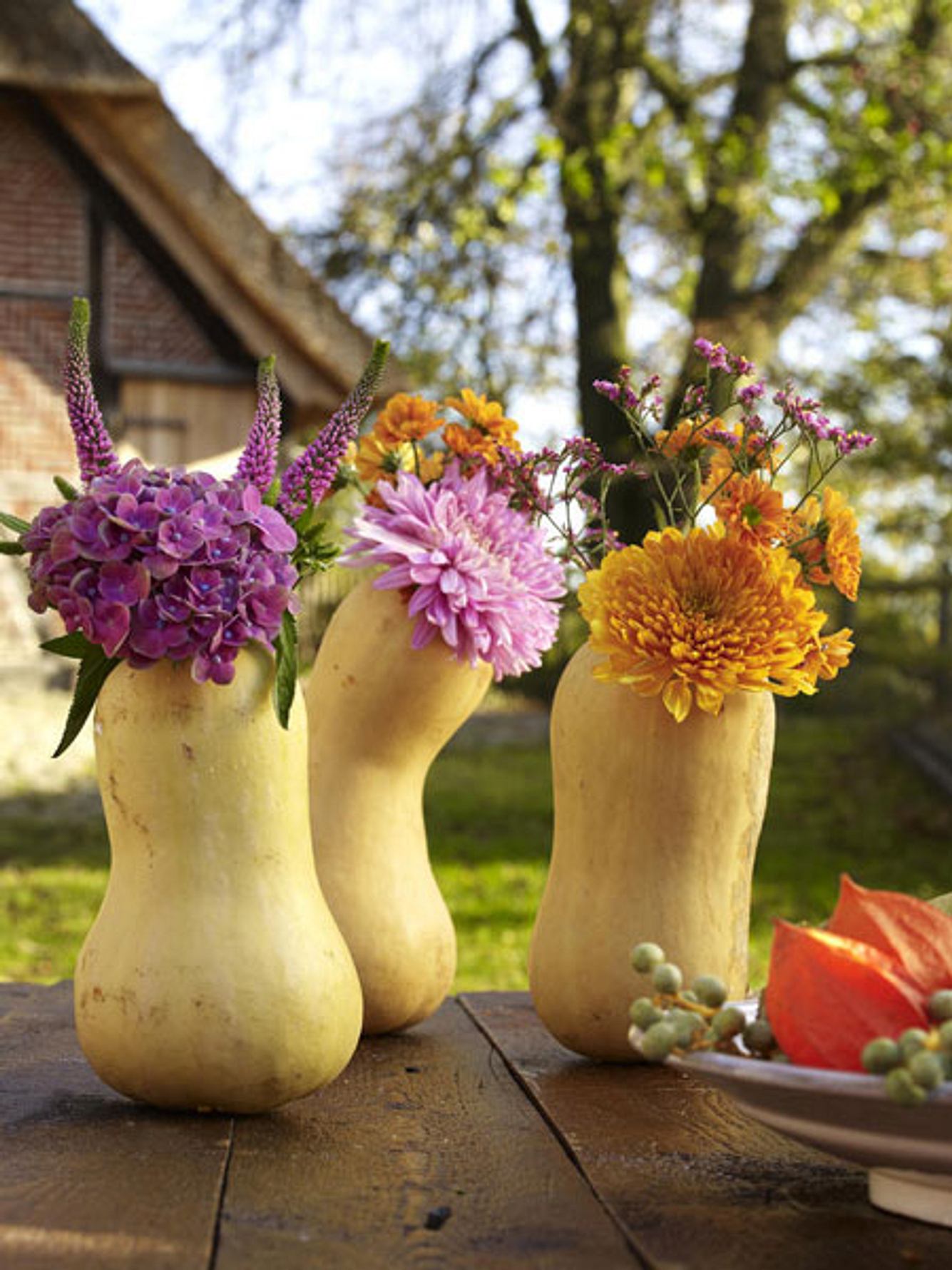 Kürbisvasen herbstdeko basteln