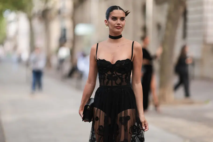 Transparenz und Mesh Herbstmode 2023: Diese 10 Trends und Styling-Ideen versüßen dir das kalte Wetter