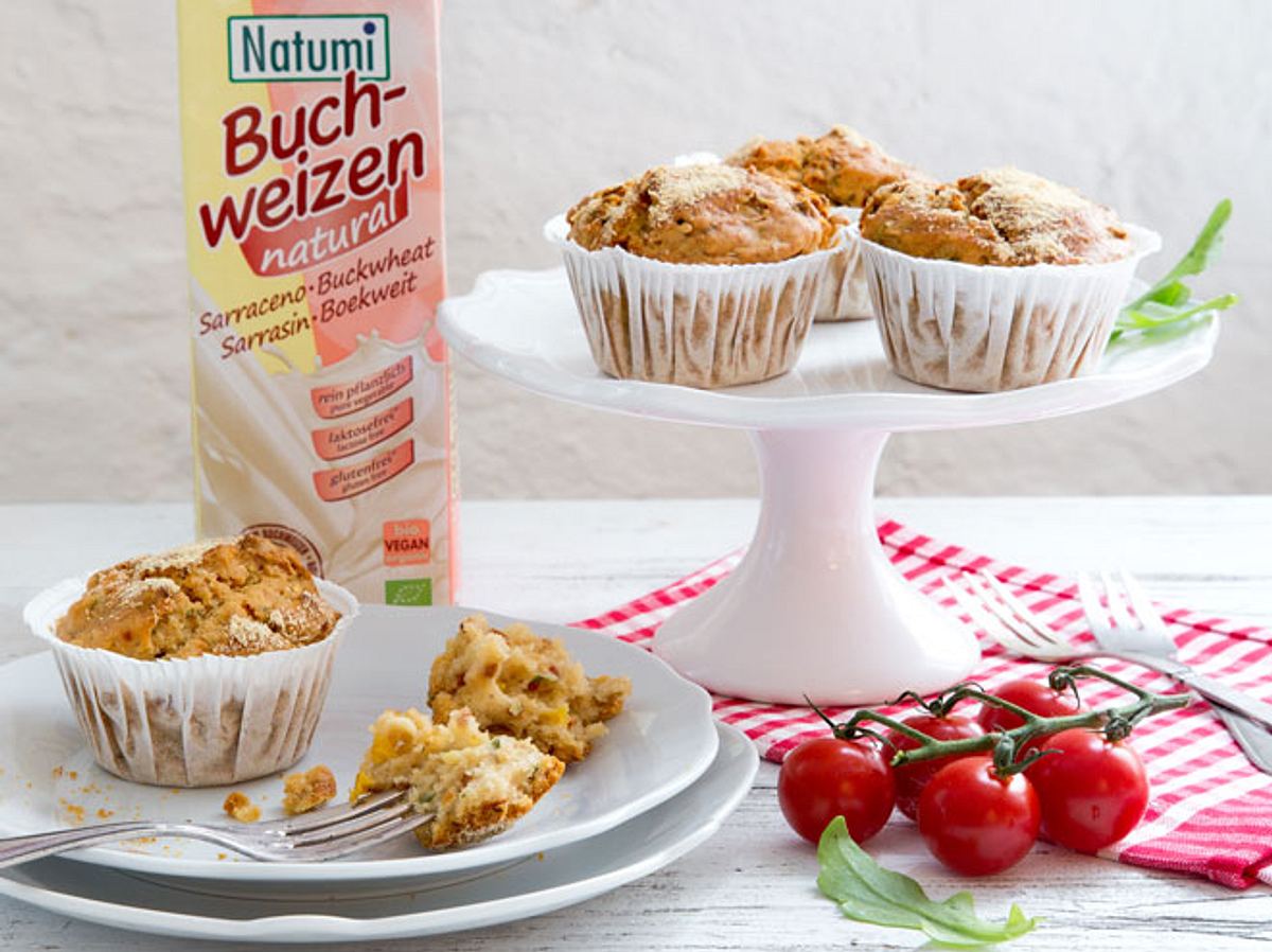 Herzhafte vegane Muffins ganz ohne Milch oder Eier - ein leckerer Party Snack!