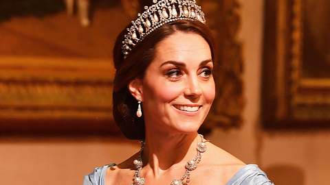Herzogin Kate trägt die Lieblings-Tiara von Prinzessin Diana. - Foto: Getty Images