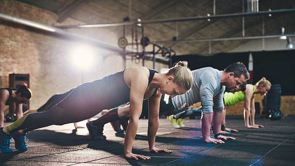 HILIT: Der neue US-Fitnesstrend ist sehr effektiv - Foto: iStock/ UberImages