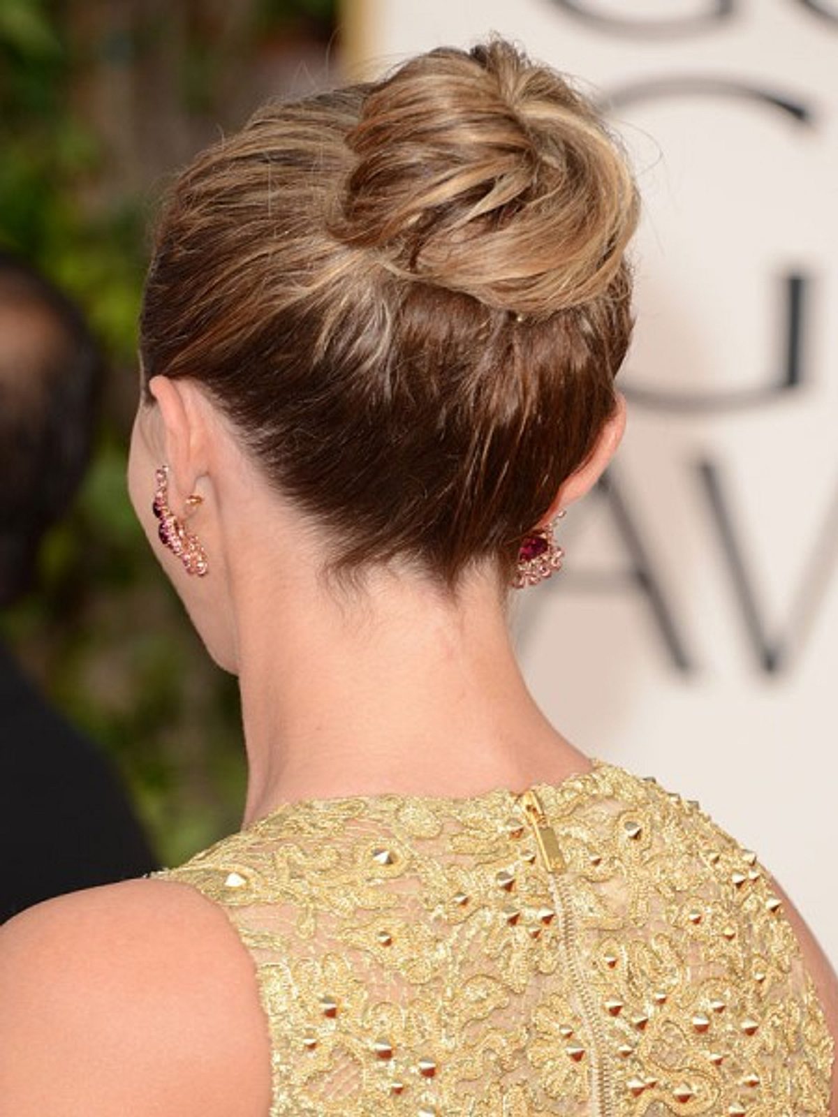 hochsteckfrisuren mittellanges haar emily blunt