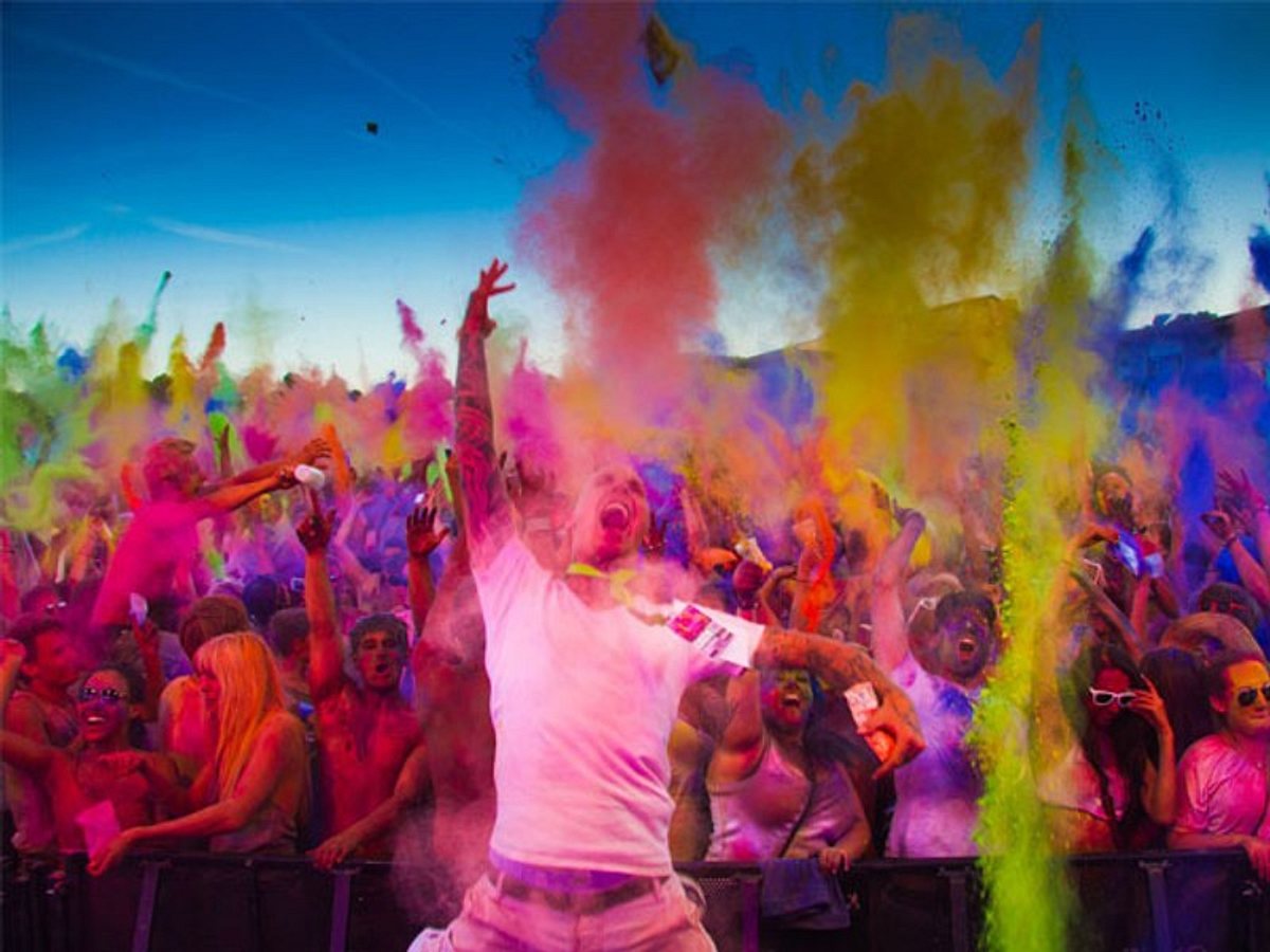 holi festival erste andere staedte