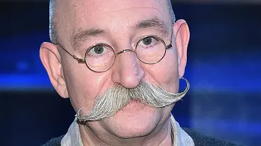 Horst Lichter war am Ende und wusste nicht mehr weiter. Irgendwann war ihm dann alles egal… - Foto: IMAGO / Revierfoto Horst Lichter war am Ende und wusste nicht mehr weiter. Irgendwann war ihm dann alles egal… - Foto: IMAGO / Revierfoto
