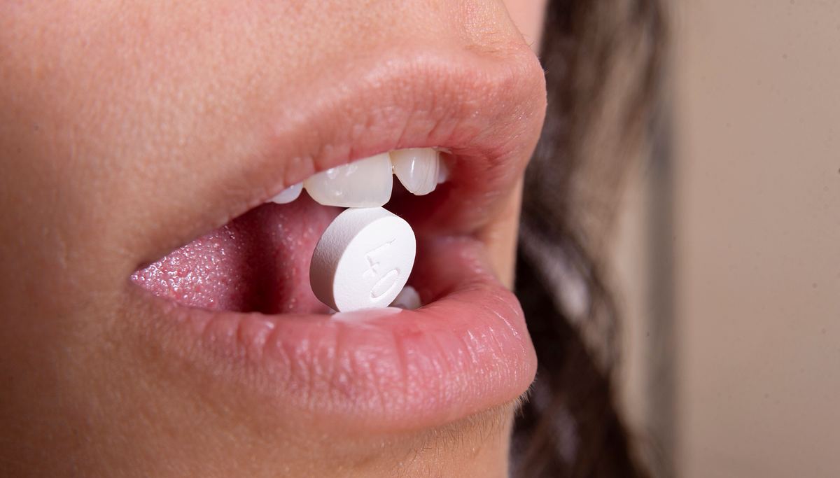 Schmerzmittel wie Ibuprofen und Sport: Einfach mal eine Tablette nehmen und gut ist? Das ist keine gute Idee. (Themenbild)