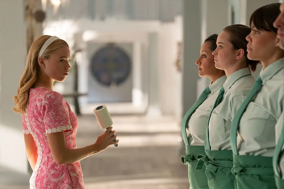 Szenenbild Netflix-Serie Sirens Szenenbild Netflix-Serie Sirens