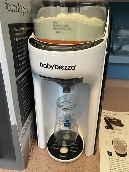 Baby Brezza Milchpulverbehälter