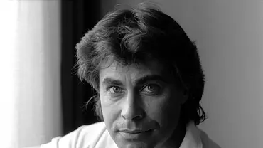 Obwohl sich der Todestag von Roy Black († 48) im Oktober bereits zum 30. Mal jährt, sind die Gerüchte um sein mysteriöses Sterben noch immer nicht verstummt. - Foto: IMAGO / Rolf Hayo Obwohl sich der Todestag von Roy Black († 48) im Oktober bereits zum 30. Mal jährt, sind die Gerüchte um sein mysteriöses Sterben noch immer nicht verstummt. - Foto: IMAGO / Rolf Hayo