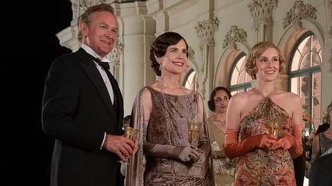 Robert und Cora Crawley mit Tochter Edith von Downton Abbey - Foto: IMAGO / ZUMA Press