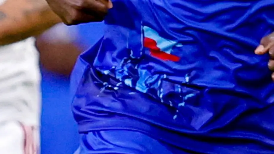 Haiti Trikot. Die verbotene Illustration auf dem Haiti-Trikot.