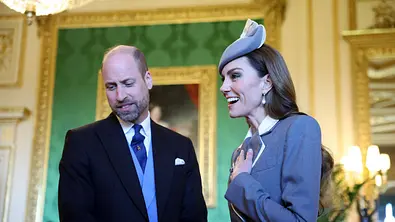Kate Middleton & Prinz Charles beim Staatsbesuch aus Nigeria - Foto:  IMAGO / i Images