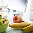 Gesunde Ernährung stärkt dein Immunsystem. - Foto: iStock/AndreyPopov
