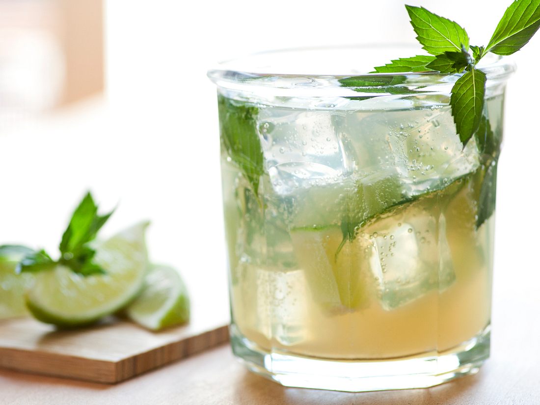 Ipanema: Alkoholfreier Cocktail mit Ginger Ale Ipanema: Alkoholfreier Cocktail mit Ginger Ale
