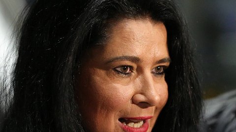 Iris Klein: Jetzt will sie alle Hüllen fallen lassen! - Foto: IMAGO / Hartenfelser
