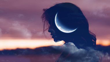 neumond juli 2022 - Foto: primipil/iStock