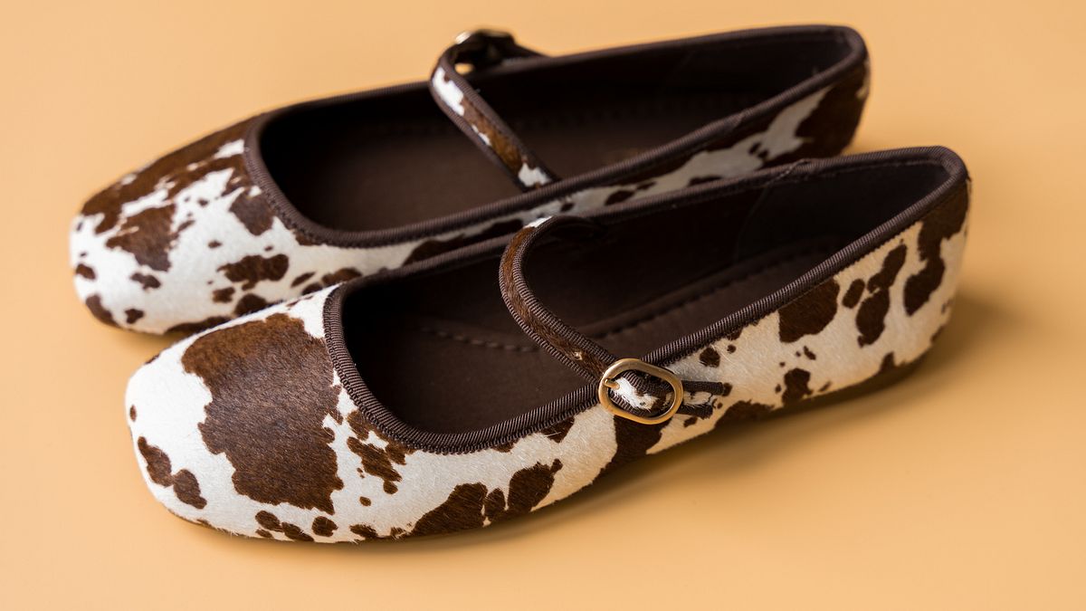 Ballerinas mit Kuhmuster