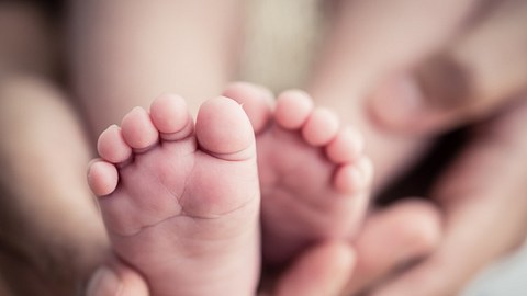 Italien: Eltern beschneiden ihr Baby - nun ist es tot - Foto: iStock