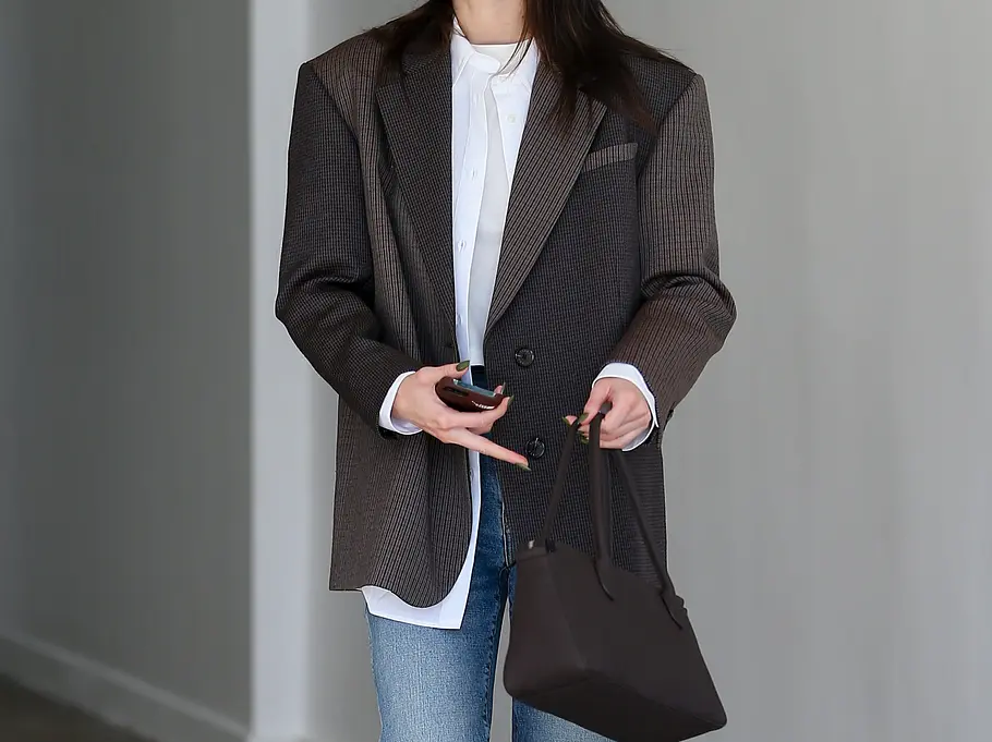 Dad Blazer sind die perfekte Übergangsjacke im Frühling Dad Blazer sind die perfekte Übergangsjacke im Frühling