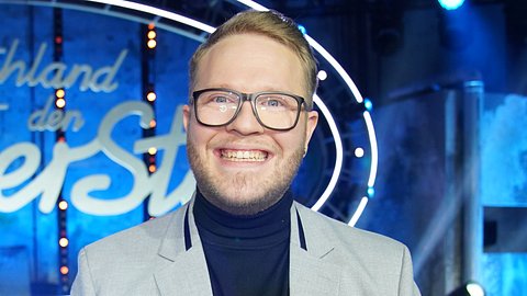 DSDS-Gewinner provoziert mit Penis-Wäsche und entehrt Auto seines Ex-Kollegen! - Foto: Handout/Getty Images 