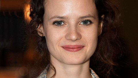 Jana McKinnon spielt Christiane F. in der neuen Amazon-Prime-Serie. - Foto: imago images / Future Image