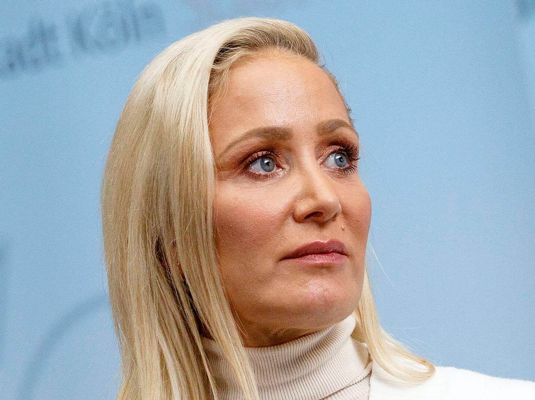 Janine Kunze Wer heute ihr strahlendes Lächeln sieht, kann sich kaum vorstellen, was Janine Kunze alles hinter sich hat...