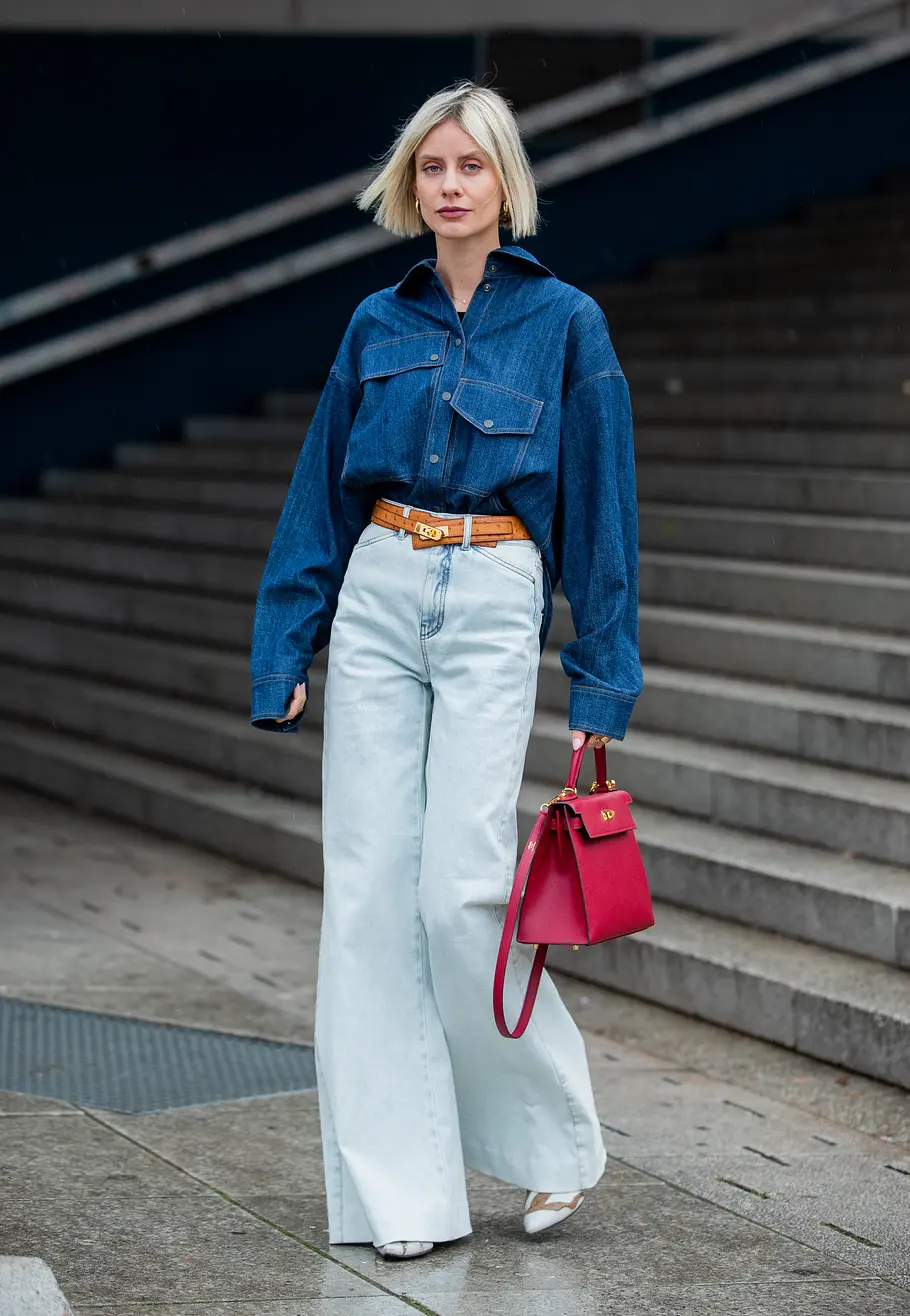 Jeanshemd zu weiten Hosen kombinieren Jeanshemd zu weiten Hosen kombinieren