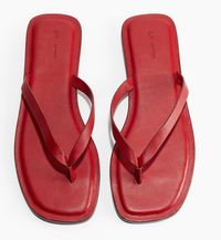 H & M - Zehensandalen aus Leder - Rot