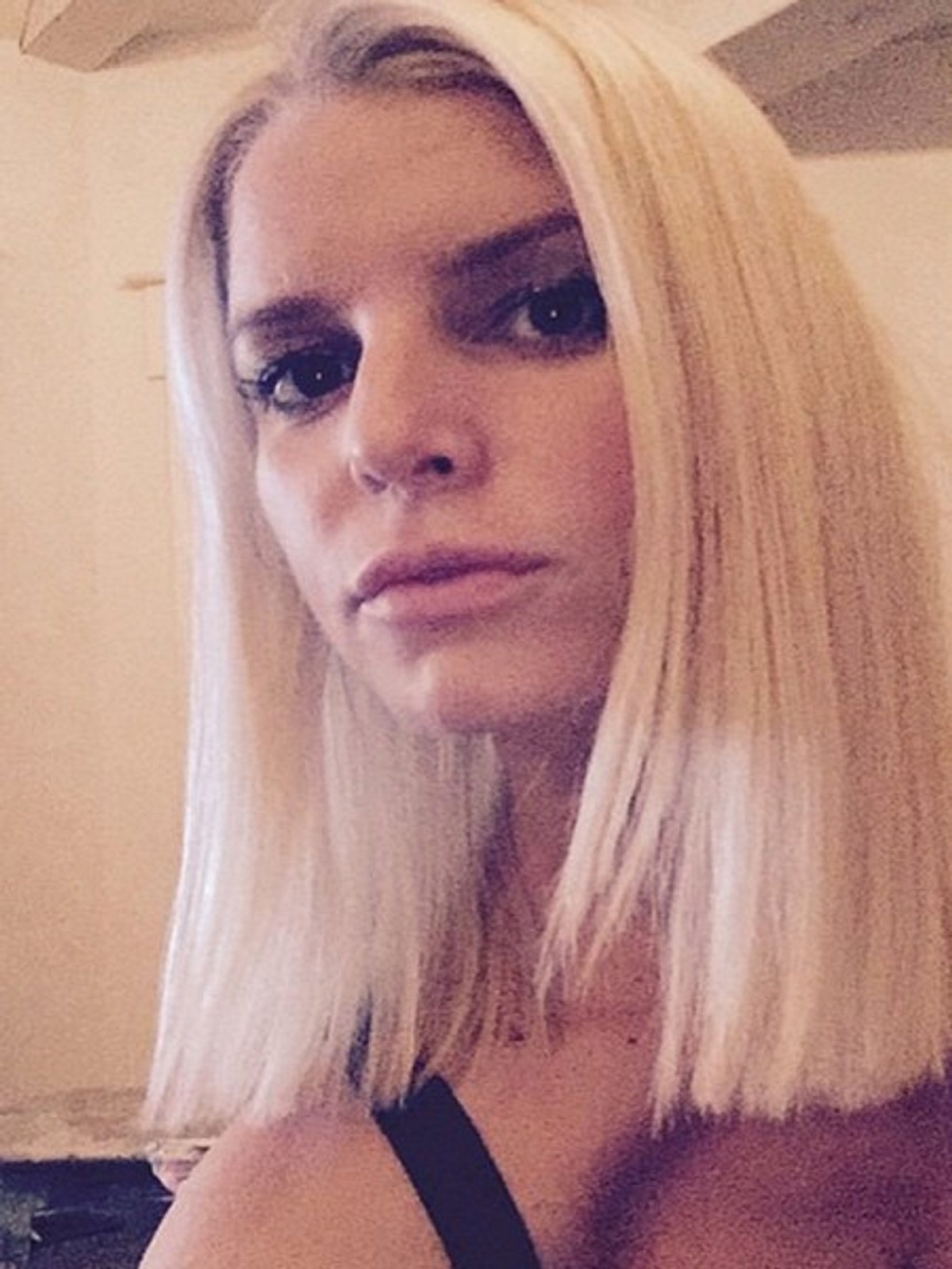 jessica simpson schnitt sich die haare ab