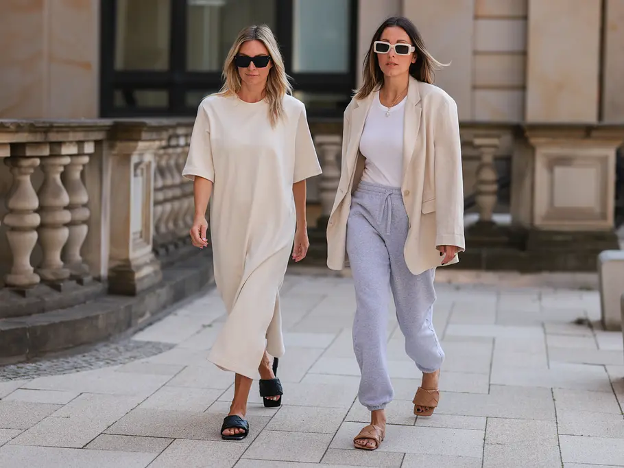 Jogginghosen mit Blazer kombinieren Jogginghosen mit Blazer kombinieren - das perfekte Outfit für den Frühling.