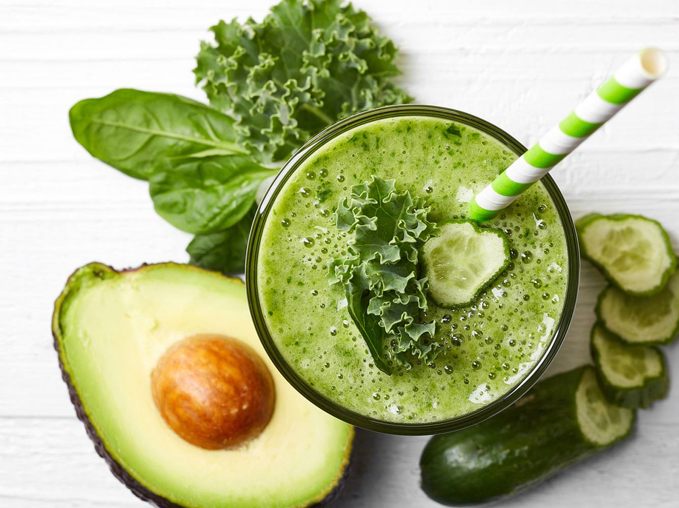 Tag vier startet mit einem grünen Joghurt-Smoothie. Tag vier startet mit einem grünen Joghurt-Smoothie.