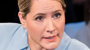 Judith Rakers (47) könnte sich kaum etwas Schöneres vorstellen... - Foto: IMAGO / Stefan Schmidbauer Judith Rakers (47) könnte sich kaum etwas Schöneres vorstellen... - Foto: IMAGO / Stefan Schmidbauer