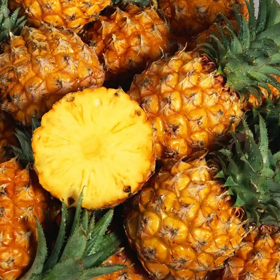 Kalorien von Ananas: So viel steckt drin kalorien banane