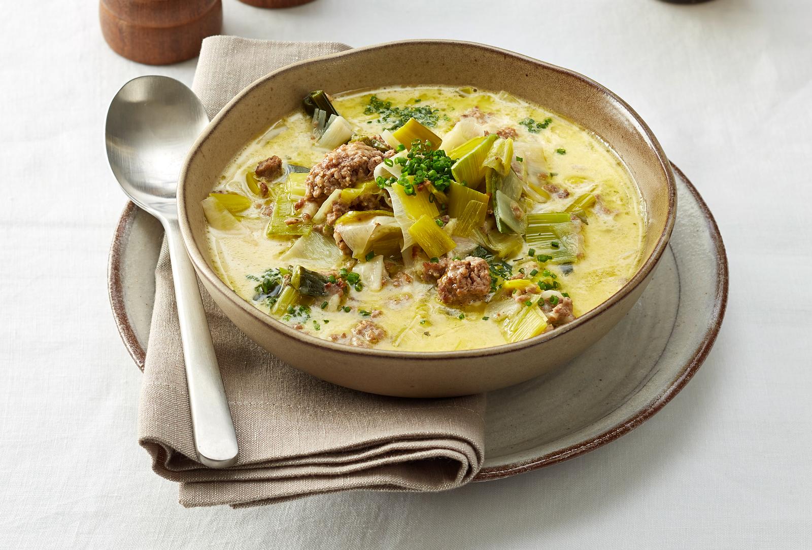 Low Carb Suppe: Schlank-Rezepte, die deine Kurven in Form bringen ...