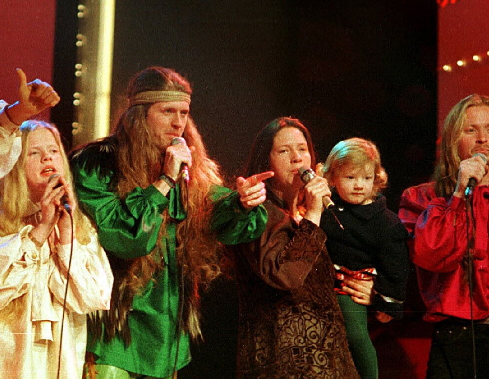 Kelly Family Jubelnews bestätigt! Er ist wieder dabei Wunderweib