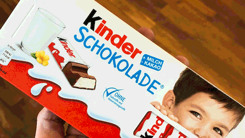 Die Kinder Schokolade bekommt ein neues Design. - Foto: Wunderweib