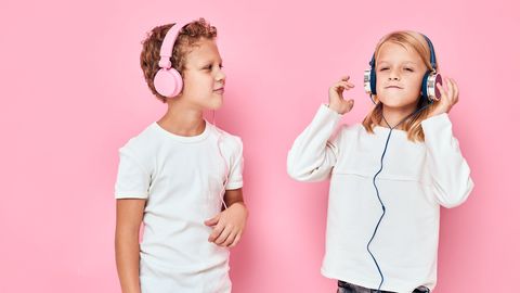 Kinderkopfhörer bei Stiftung Warentest - Foto: Wunderweib/Canva