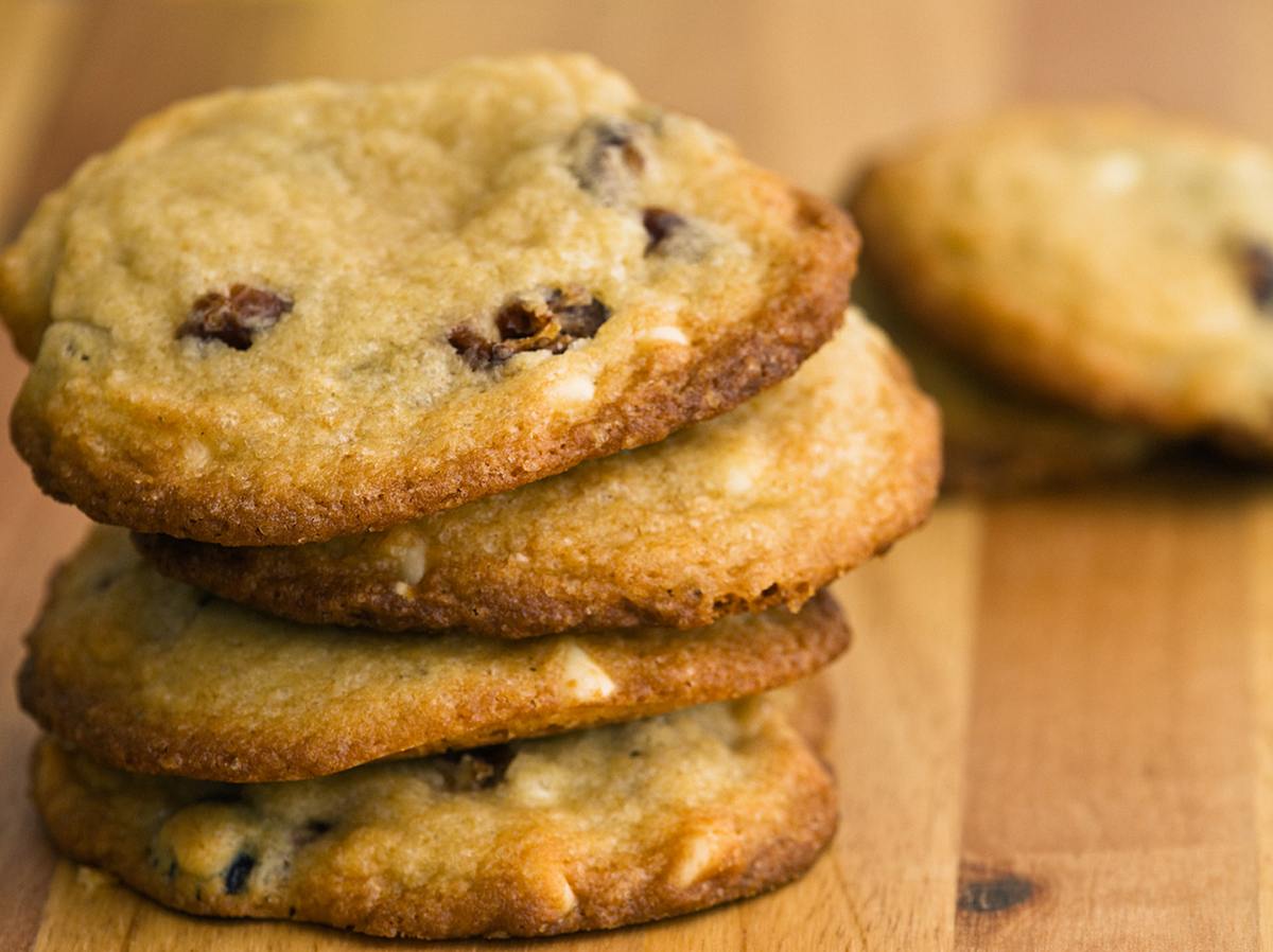 Tipp: Kinderschokolade-Cookies am besten noch warm genießen!