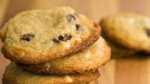 Tipp: Kinderschokolade-Cookies am besten noch warm genießen! - Foto: iStock