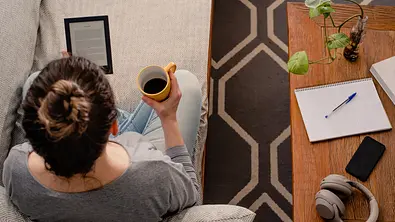 Kindle Hüllen für deinen E-Reader - Foto: iStock/ Marcela Vieira