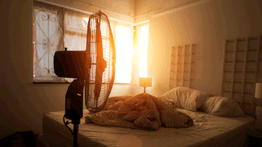 Trick gegen Hitze: So baust du dir deine eigene Klimaanlage. - Foto: iStock