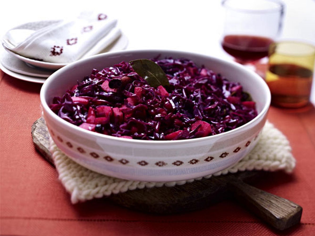 Kochschule: Wie macht man eigentlich Rotkohl? kochschule rotkohl b