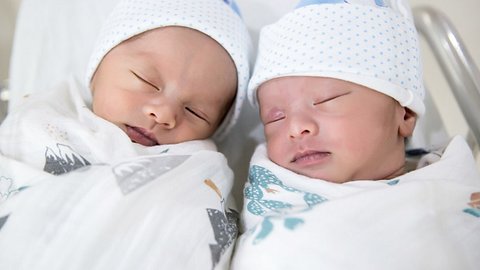 Köln: Darum sind diese Zwillinge mit 97 Monaten Abstand geboren - Foto: iStock/Symbolbild