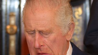 Wie Prinzessin Kate! König Charles muss ins Krankenhaus  - Foto: IMAGO / Eventpress